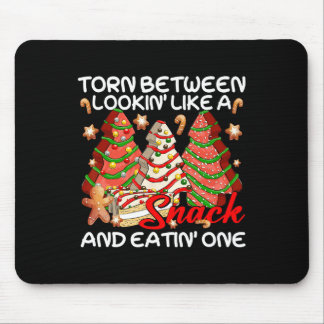 スナックケーキパのように見ている間で引き裂かれたクリスマスツリー マウスパッド