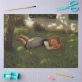 スナックタイム(草の上に横たわる甘い若い女の子) 薄葉紙 (クラフト)