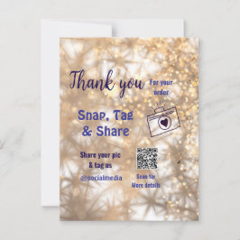 スナップタグをシェアしてソーシャルメディアで輝くQRコードのゴールドグリッター ポストカード