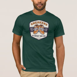 スニーカーが私たちのすべてロゴイメージ Tシャツ