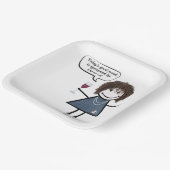 スニーカーでパーティーの女の子をワインで縛る ペーパープレート (傾斜あり)