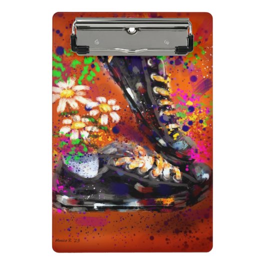 スニーカーとデイジー印象派オレンジホワイト ミニクリップボード (正面)