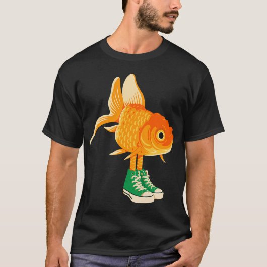 スニーカーを履いた金魚 Tシャツ (正面)