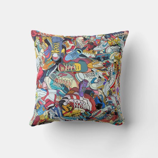 スニーカー100人 クッション (裏面)