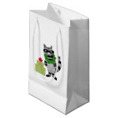 スニーキーラクーンとホリデープレゼント スモールペーパーバッグ (正面アングル)