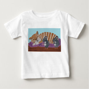 スニークなネズミと眠るネコTシャツ ベビーTシャツ