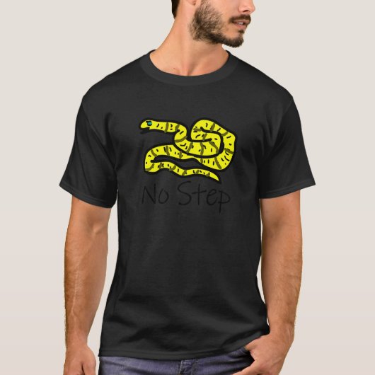 スネークを踏むなよ、わかる？（ドンマイ、スネークを踏むなよ）ミーム Tシャツ (正面)