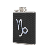 スネークスキン上のクロームのような山羊座〔占星術の〕十二宮図シンボル フラスク (左)