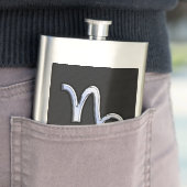 スネークスキン上のクロームのような山羊座〔占星術の〕十二宮図シンボル フラスク (インサイチュ)