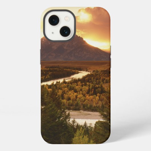 スネーク川から望む夕暮れのテトン山脈 iPhoneケース (裏面)