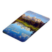 スネーク川に反射するグランドティトン マグネット (左側)