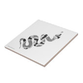 スネーク グレーとライト グレーのシルエット タイル (側面)