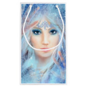 スノウ・クイーン。冬の美人。縦. スモールペーパーバッグ (裏面)