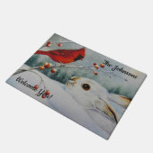 スノパーソナライズされたーシューウサギ&レッド（鳥）ショウジョウコウカンチョウバード  ドアマット (アングル)