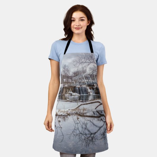 スノーアットフィンリーダムエプロン エプロン (着用した状態)