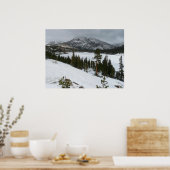 スノーイエラリーレイクカリフォルニア冬の風景 ポスター (キッチン)