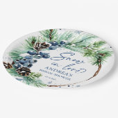 スノーインラブウィンターブライダルシャワーパインズリース ペーパープレート (アングル)