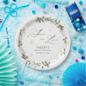 スノーインラブウィンターブライダルシャワー ペーパープレート (パーティー)