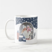 スノーウィービレッジウィンターホリデーフォト コーヒーマグカップ (左)