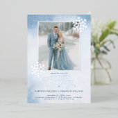 スノーウィーブルー水彩ウィンターの両面結婚式 箔招待状 (立ち正面)