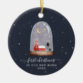 スノーグローブ |初めてのクリスマスの新しいホーム セラミックオーナメント (正面)