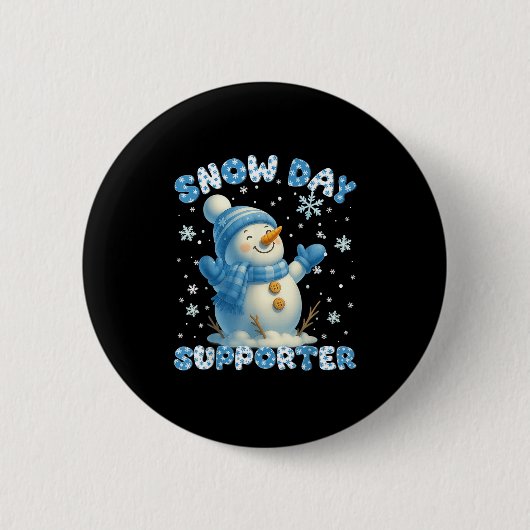 スノーデイを応援 キュートな雪だるま 雪の結晶 クリスマス 缶バッジ (正面)