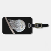 スノーフクロウと月絵画のオリジナル- Bird Art ラゲッジタグ (正面横)