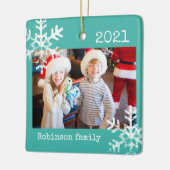 スノーフレッ素朴クファミリーティール（緑がかった色） セラミックオーナメント (左)