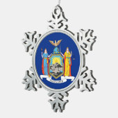 スノーフレークオーナメントとニューヨーク州旗 スノーフレークピューターオーナメント (右)