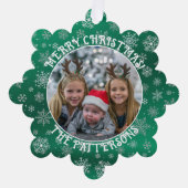 スノーフレークスファミリーフォトグリーン紙オーナメントカード オーナメントカード (正面)