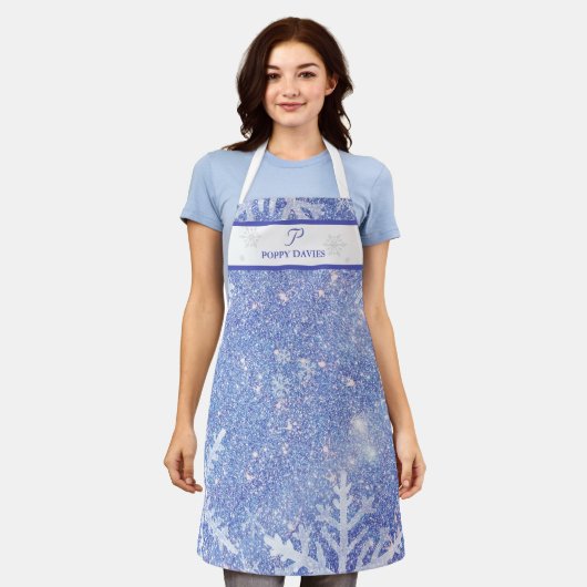 スノーフレークパーソナライズされたクリスマスエプロン エプロン (着用した状態)