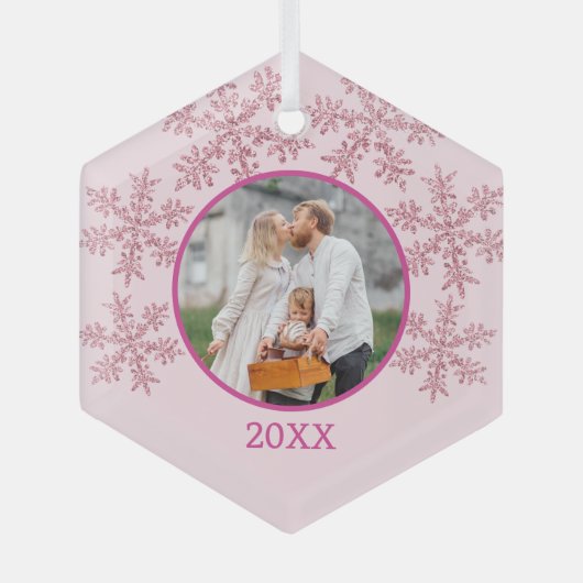 スノーフレークピンクグラムキュート家族写真クリスマス ガラスオーナメント (正面)