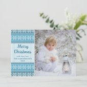 スノーフレークブルーニットセーター写真カスタムグリーティング シーズンカード (スタンド正面)