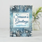 スノーフレークホリデーカード | 会社ロゴのアップロード シーズンカード (スタンド正面)
