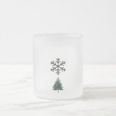 スノーフレークミニマル&エバーグリーンツリーデザイン フロストグラスマグカップ (中央)