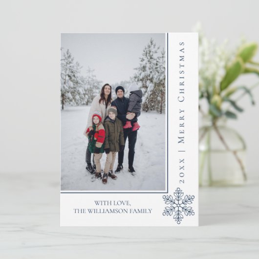 スノーフレークモダンクリスマスフォトカード |青 シーズンカード (スタンド正面)