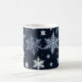 スノーフレーク冬デザインブルーコールドカワイト コーヒーマグカップ (中央)