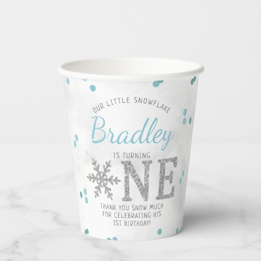スノーフレーク冬1歳の誕生日 紙コップ (裏面)