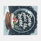 スノープレイスライクホームホリデイ引用文 フリースブランケット (正面(横))