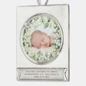 スノーベリー – ベビーの初めてのクリスマス写真 シルバープレートバナーオーナメント (左)