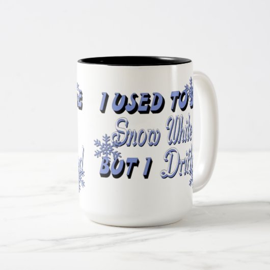 スノーホワイト引用文女子ユーモアマグ ツートーンマグカップ (正面右)