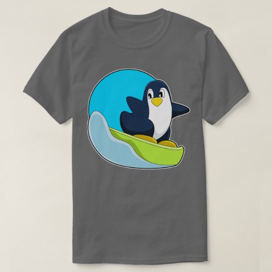 スノーボーダーとしてソノボードとペンギン Tシャツ (デザイン正面)