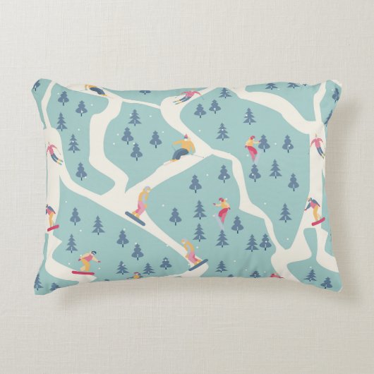 スノーボーダーやスキーヤーがスキー場に乗る。Pe アクセントクッション (正面)