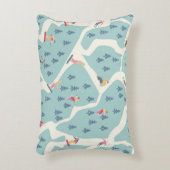 スノーボーダーやスキーヤーがスキー場に乗る。Pe アクセントクッション (正面(垂直))