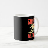 スノーボーダーサプライズスキーゲレンデギアバケーションスノーブ コーヒーマグカップ (正面右)