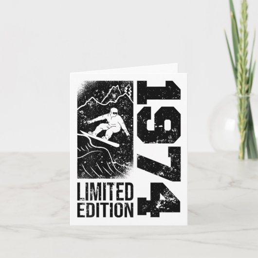 スノーボーダーヴィンテージ1974誕生日スノーボーディングスノ カード (正面)