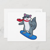 スノーボードとマフラーをしたラコーン ポストカード (正面/裏面)