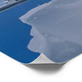 スノーボードに乗って大きなトウモロコシを飛び降りる男 ポスター (角)