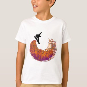 スノーボードの半分の管 Tシャツ