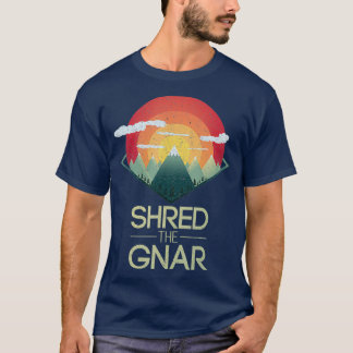 スノーボードはGnarスキー冬山を照らした Tシャツ